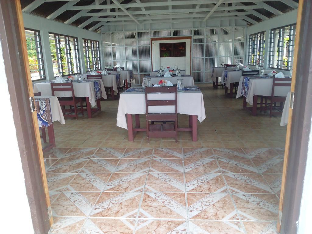 מלון Manase Vacations Beach Fale מראה חיצוני תמונה