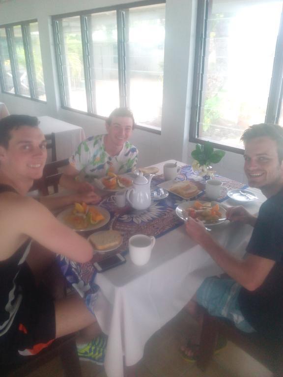 מלון Manase Vacations Beach Fale מראה חיצוני תמונה