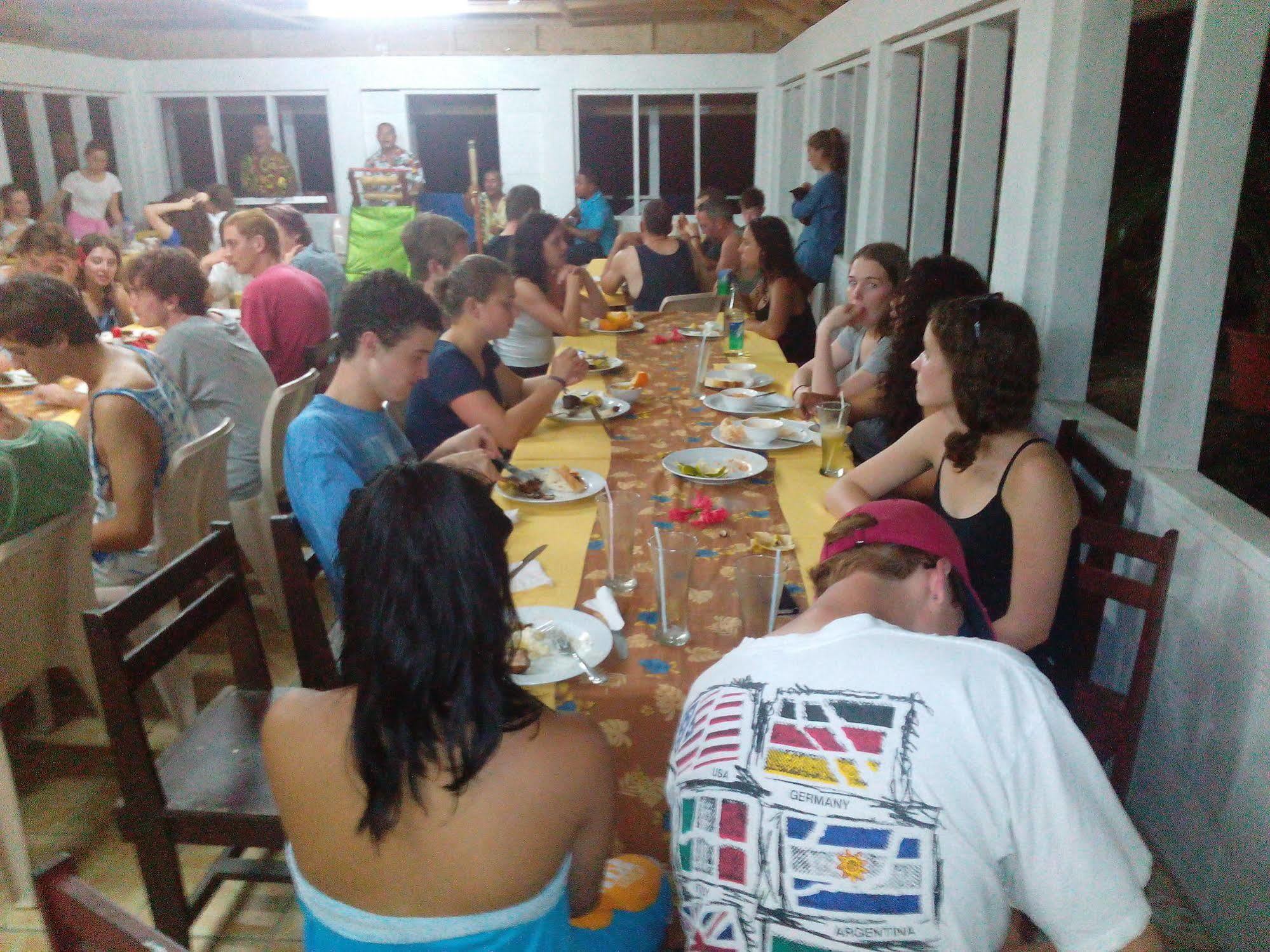 מלון Manase Vacations Beach Fale מראה חיצוני תמונה