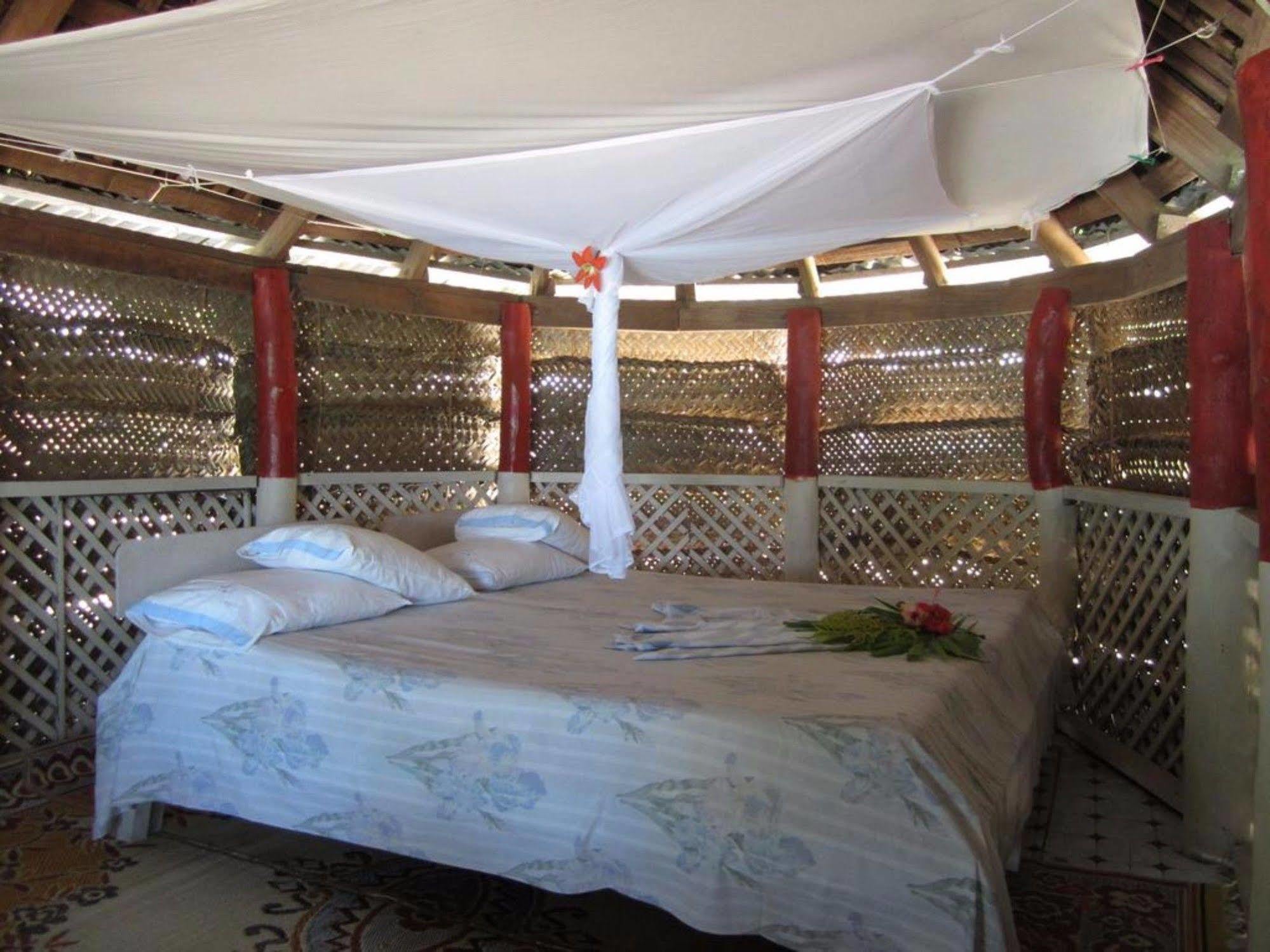 מלון Manase Vacations Beach Fale מראה חיצוני תמונה